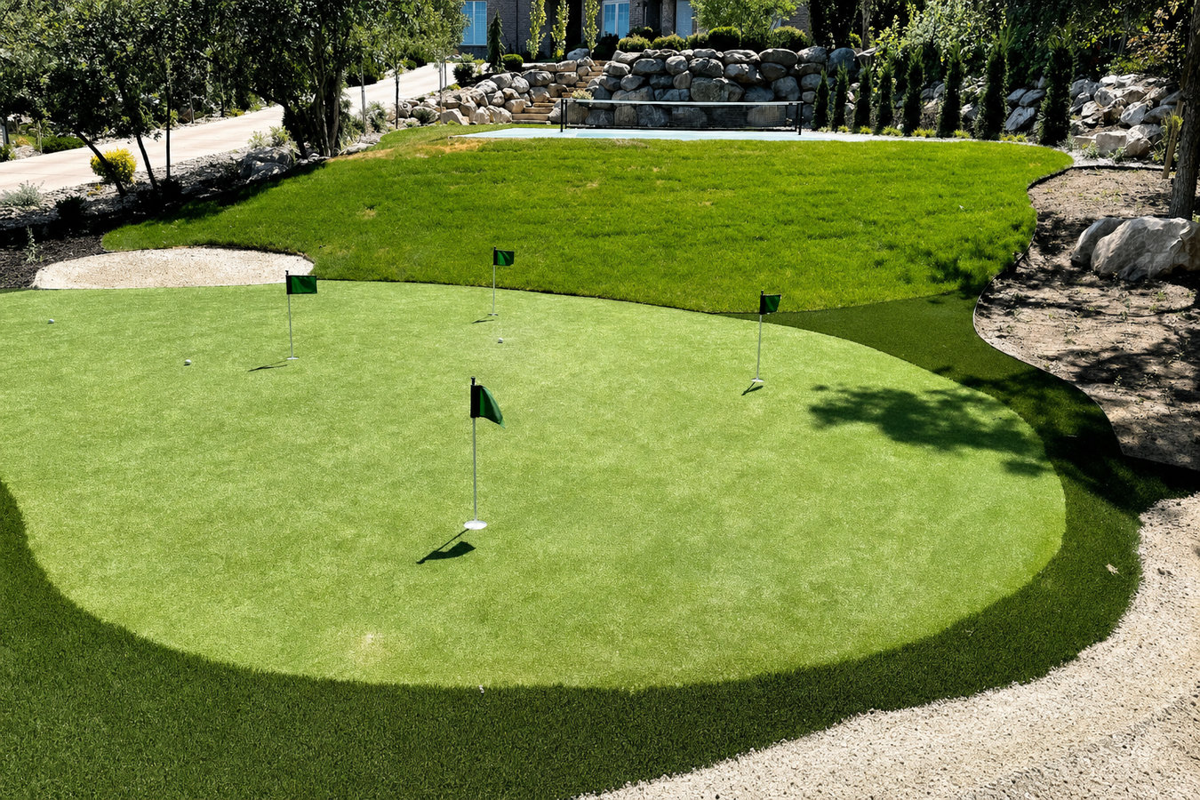 Putting green turf