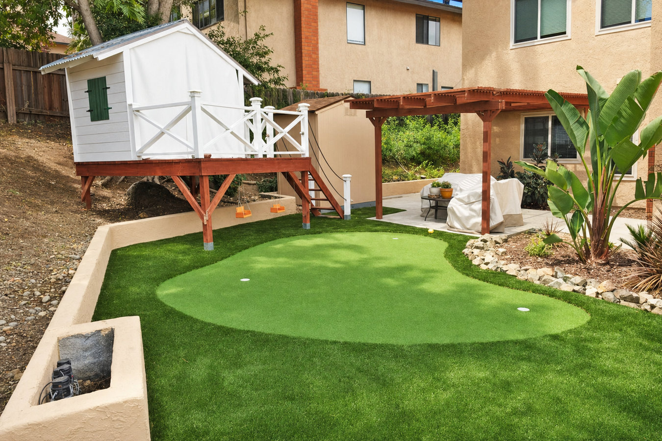 Turf for landscaping